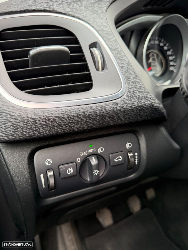 Volvo V40 2.0 D2 Kinetic Eco - 12