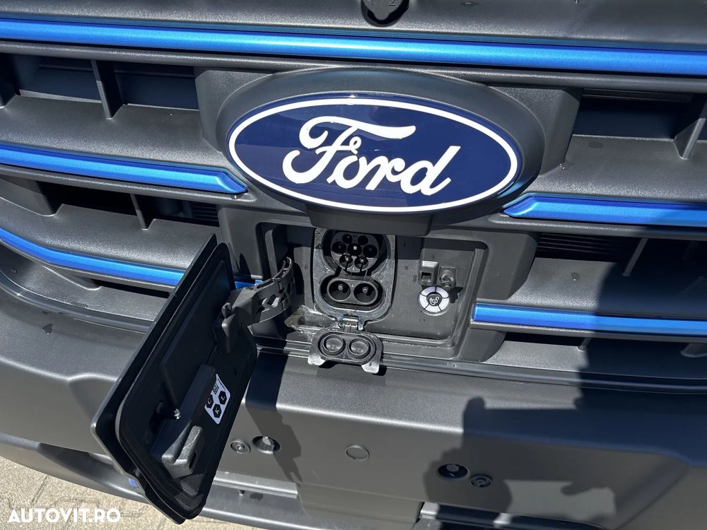 Ford TRANSIT - 21