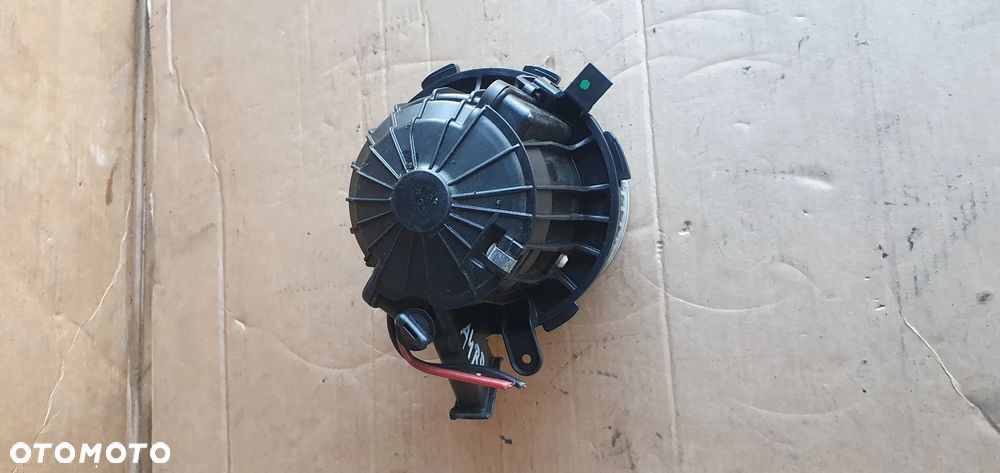 Wentylator silnik dmuchawy nagrzewnicy Audi A4 B8 - 1