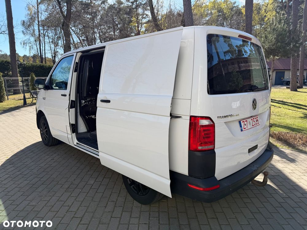 Volkswagen Transporter - 10