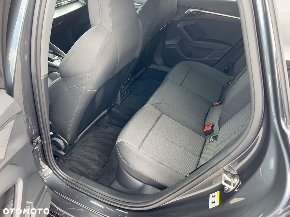 Audi A3 Sportback - 15