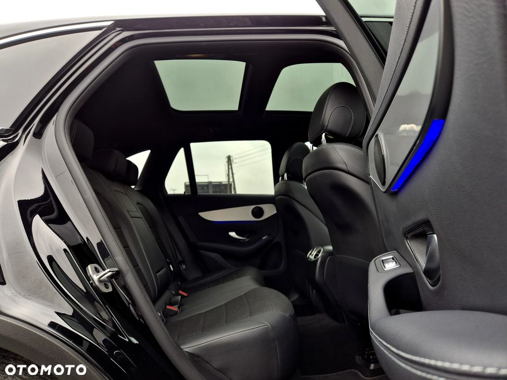 Mercedes-Benz GLC - 7