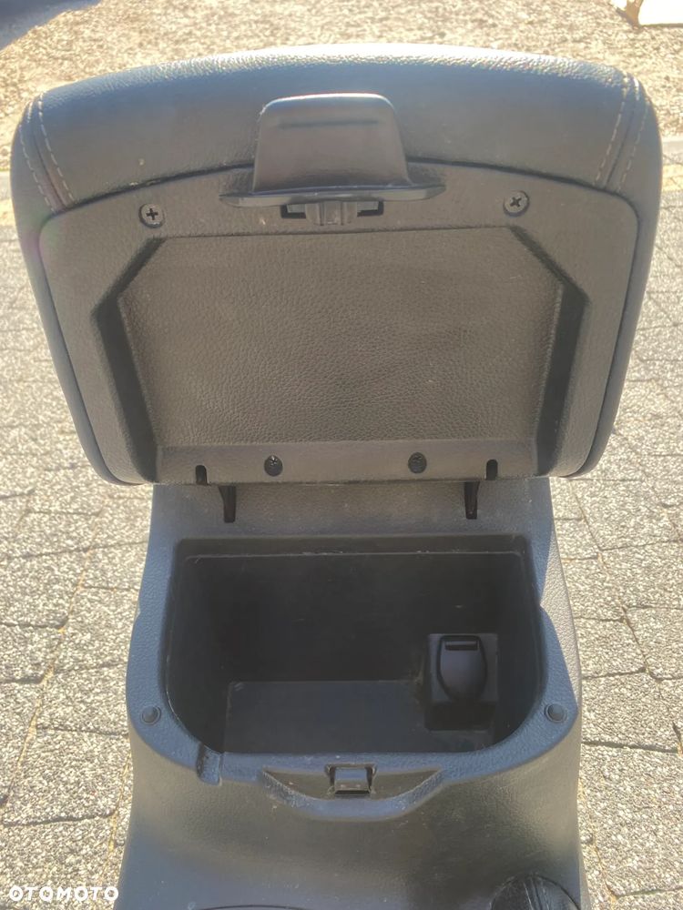 TUNEL ŚRODKOWY SKÓRA AUTOMAT NISSAN NAVARA NP300 D23 969104KJ6A - 5