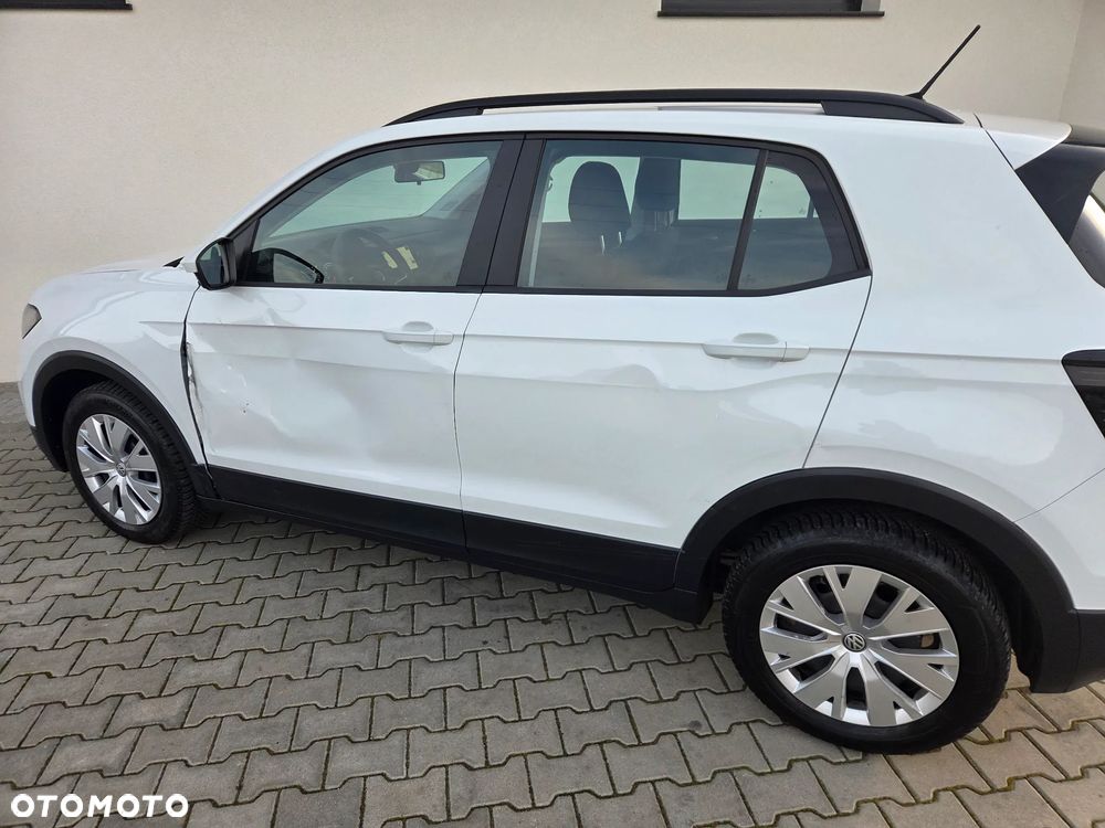 Volkswagen T-Cross - 19