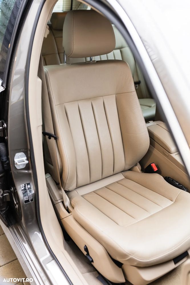 Mercedes-Benz E 250 T CDI DPF BlueEFFICIENCY Automatik Elegance - 29