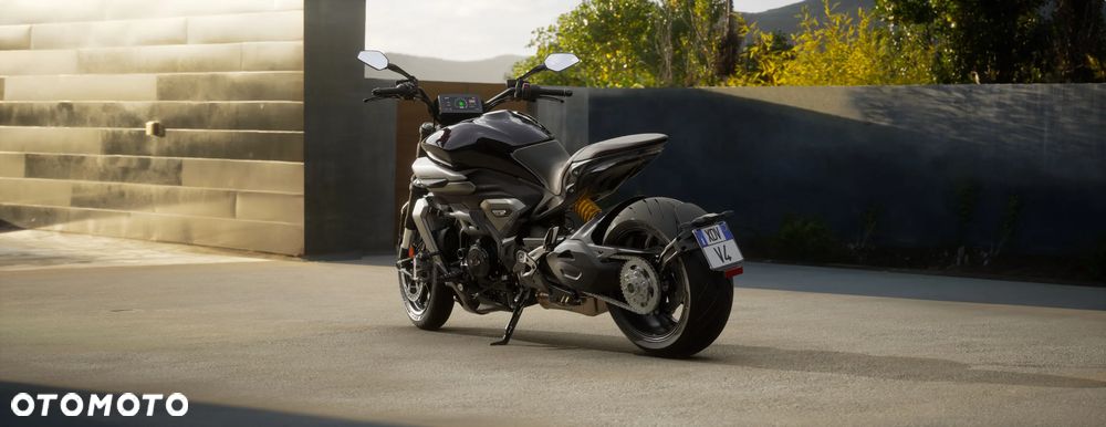 Ducati Diavel - 4