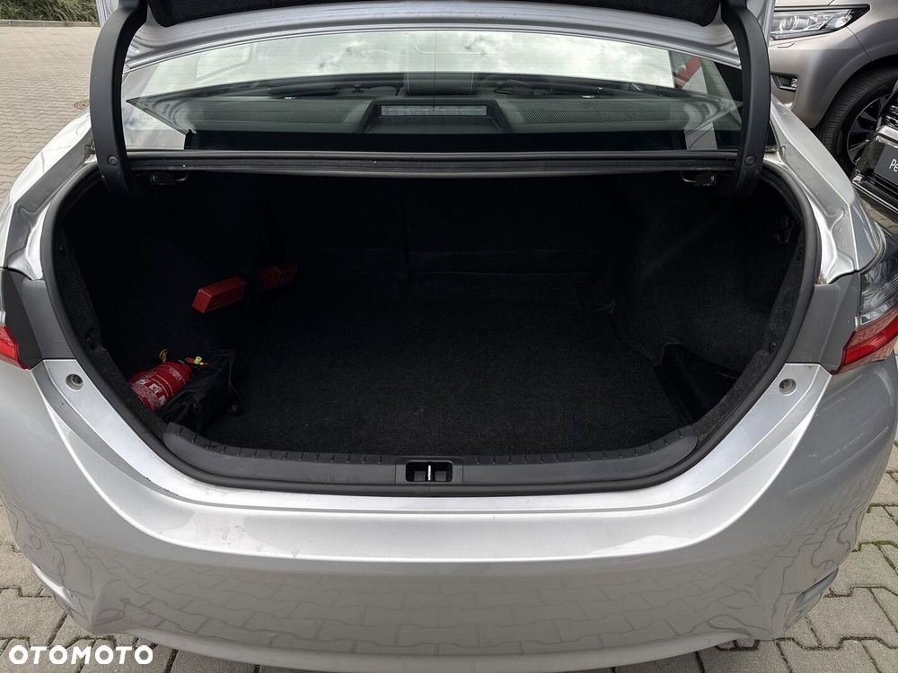Toyota Corolla 1.6 Premium EU6 - 31