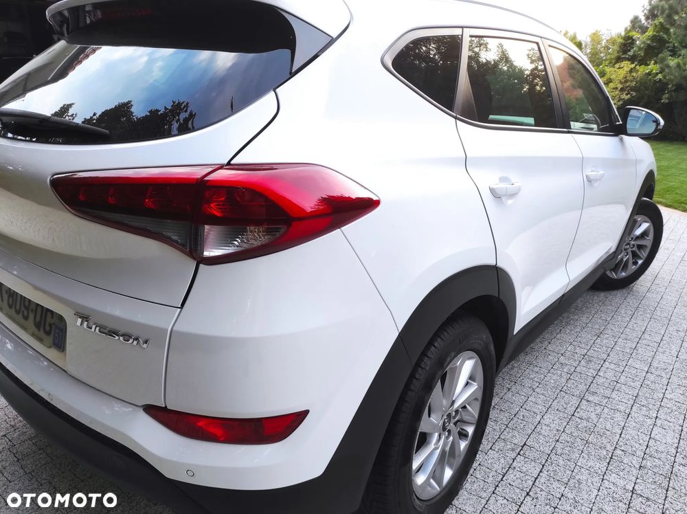 Hyundai Tucson 1.7 CRDI BlueDrive Style 2WD - 3