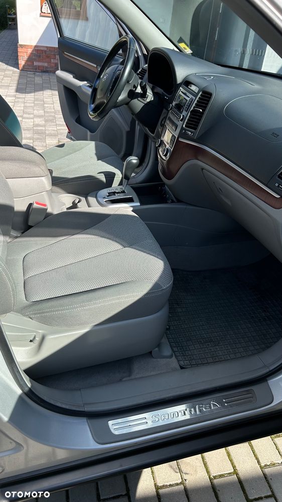 Hyundai Santa Fe 2.7 V6 4WD GLS - 9