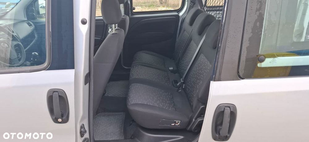 Opel Combo 1.6 CDTI EcoFLEX Enjoy Eu6 - 11