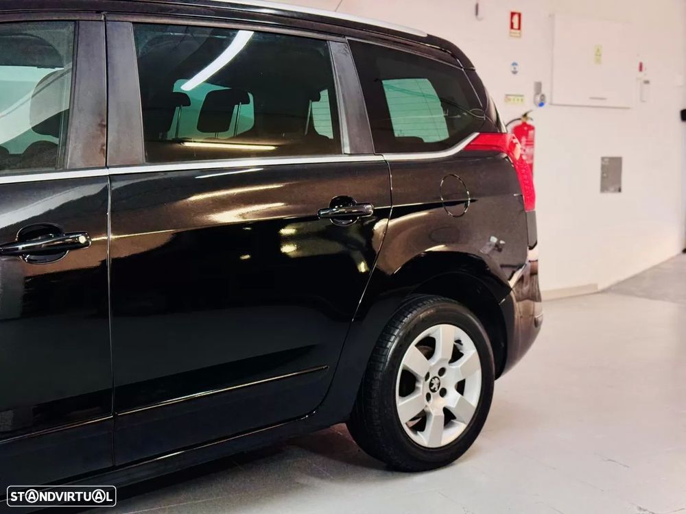 Peugeot 5008 1.6 BlueHDi Style - 15