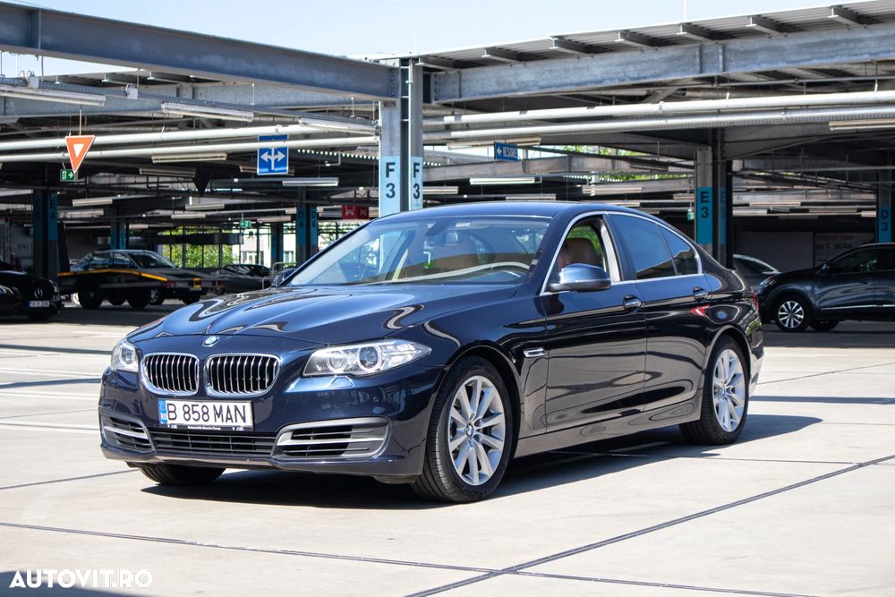 BMW Seria 5 520d xDrive AT - 11