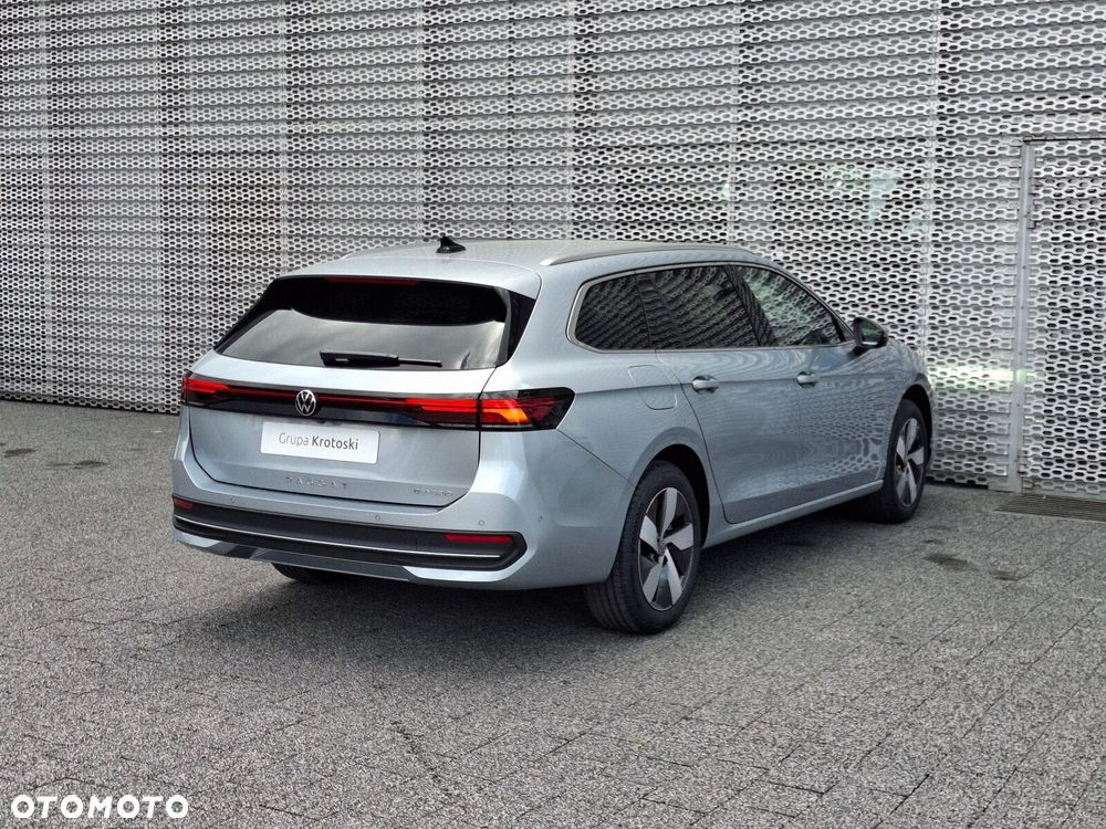 Volkswagen Passat Variant - 7