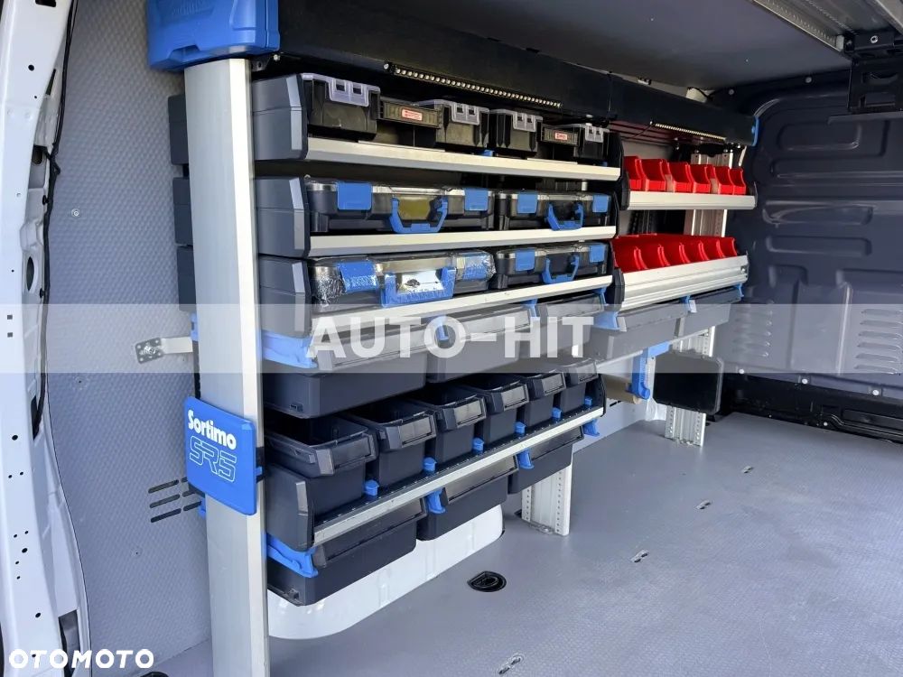 Mercedes-Benz Vito - 10