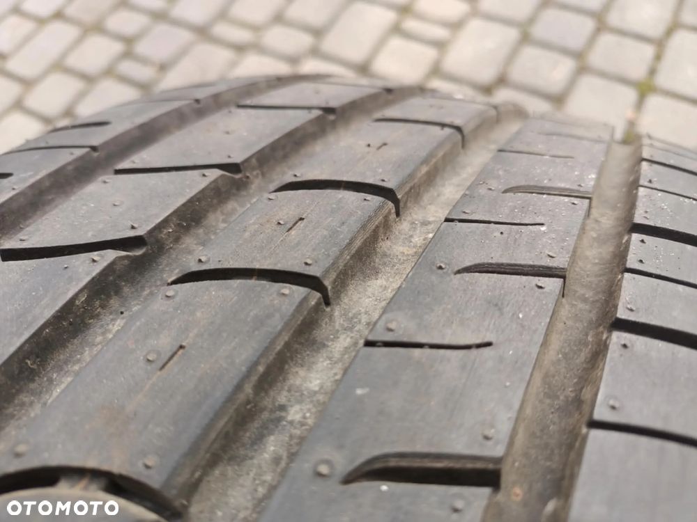 Opona Nexen Nfera RU1 235/50/18 7mm 2020r - 3