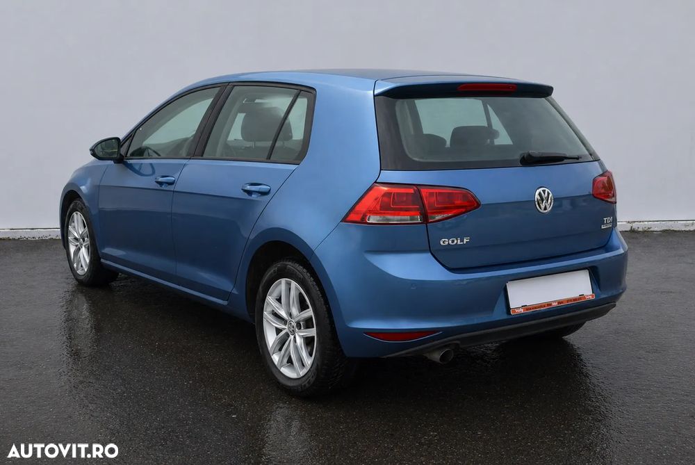 Volkswagen Golf 1.6 TDI DPF BMT DSG Comfortline - 3