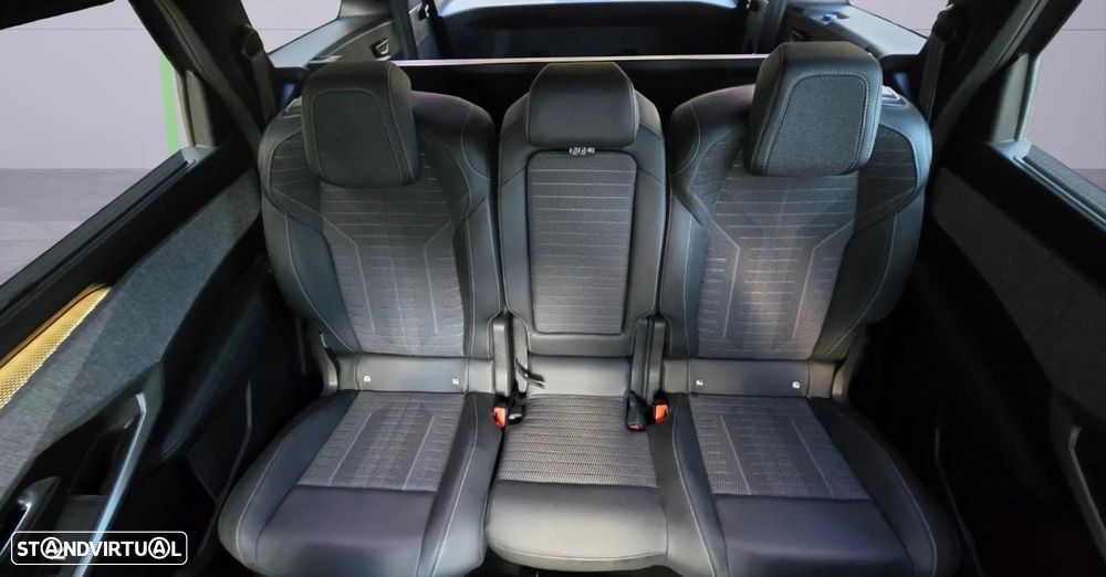 Peugeot E-5008 73 kWh GT - 10
