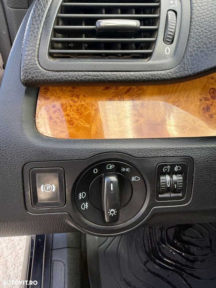 Volkswagen Passat Variant 2.0 TDI Highline DPF - 12