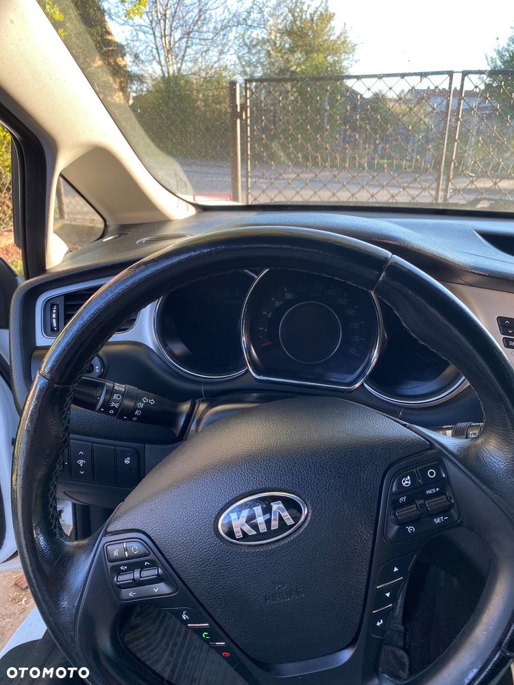 Kia Ceed - 18