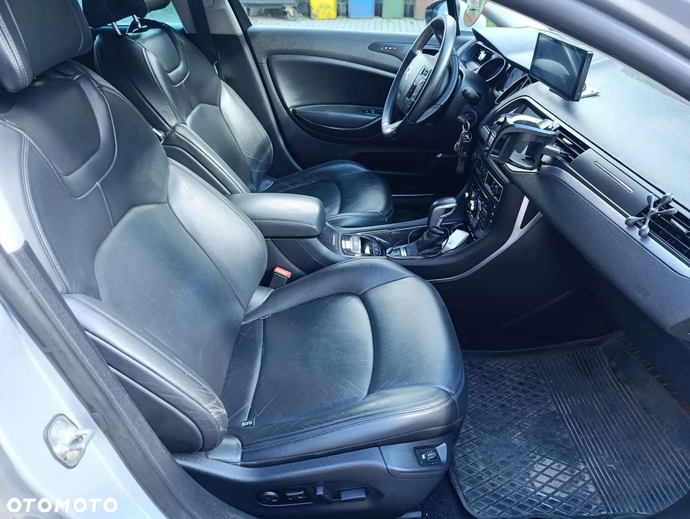 Citroën C5 2.7 HDi V6 Exclusive - 1