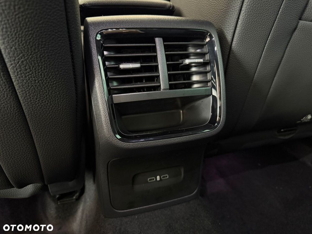 Skoda Octavia 1.5 TSI mHEV Sportline DSG - 21