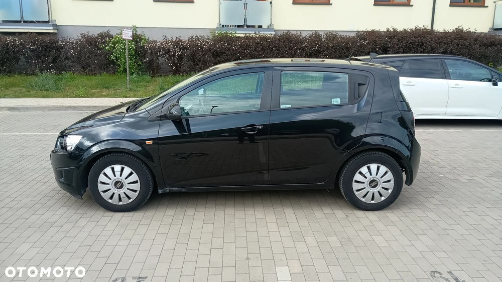 Chevrolet Aveo 1.4 16V LT - 8