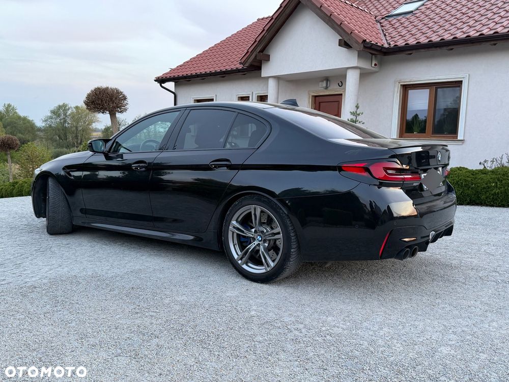 BMW M5 Competition - 6