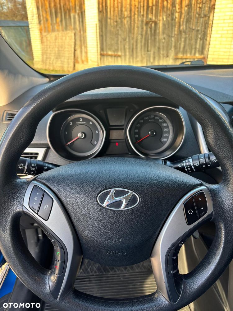 Hyundai i30 1.6 CRDI DCT Style - 9