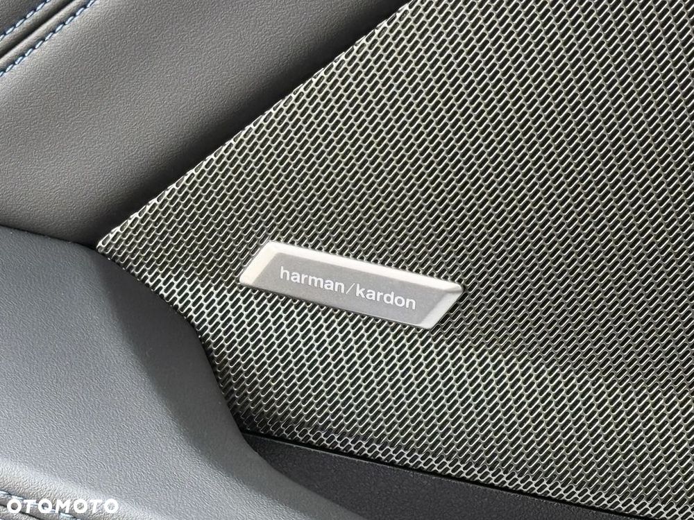 BMW Seria 1 120 mHEV - 20
