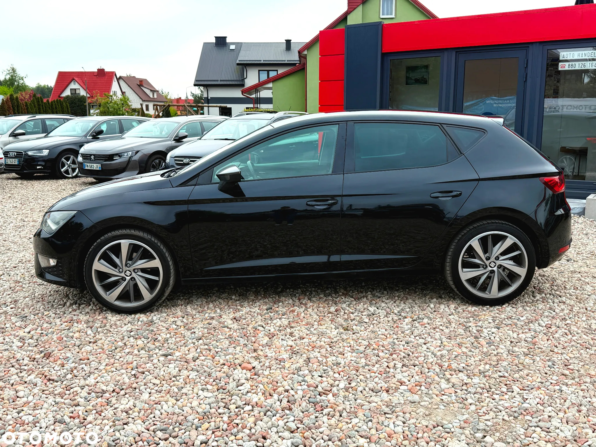 Seat Leon 2.0 TDI FR Black S&S - 6