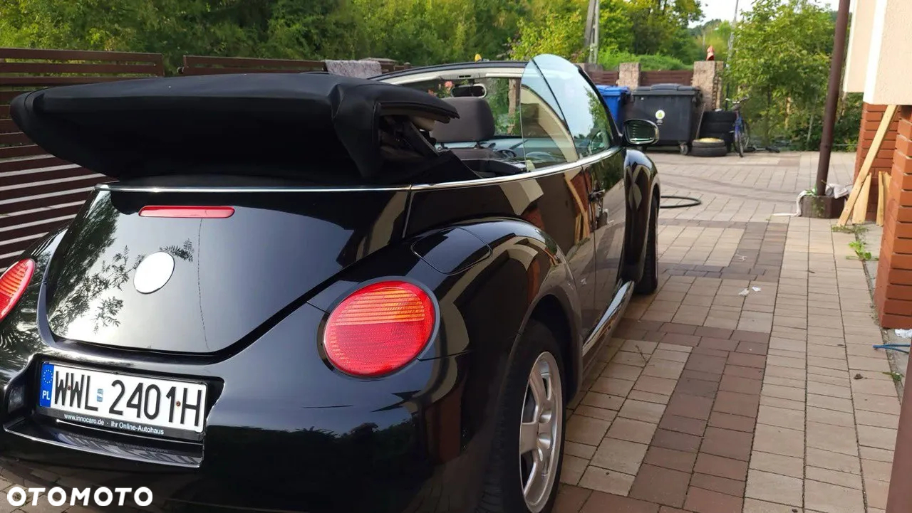 Volkswagen New Beetle 1.6 - 8