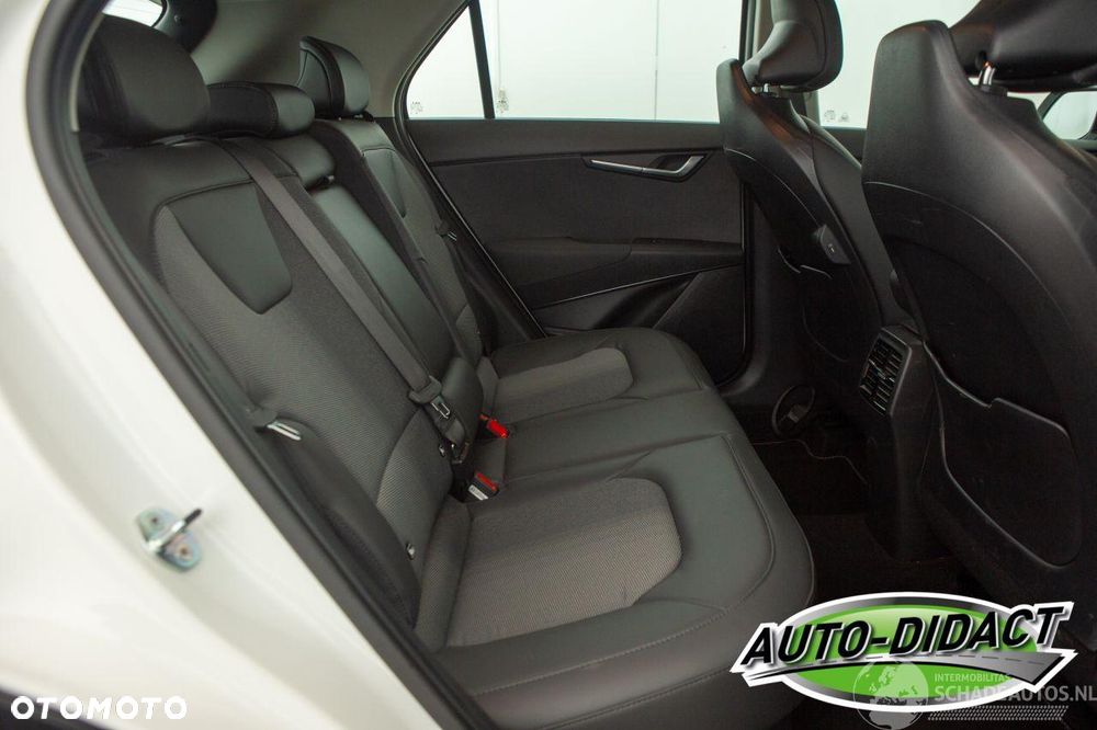 Kia Niro - 13