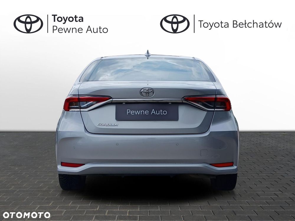 Toyota Corolla - 5