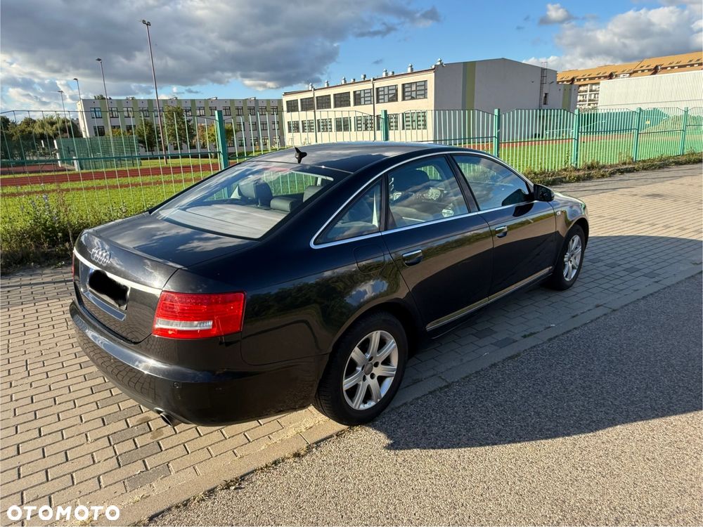 Audi A6 - 8