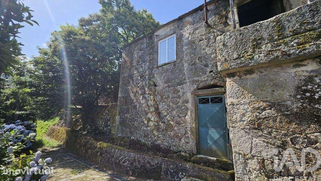 Casa de aldeia T5 em Chave de 356,00 m2 - Grande imagem: 2/13