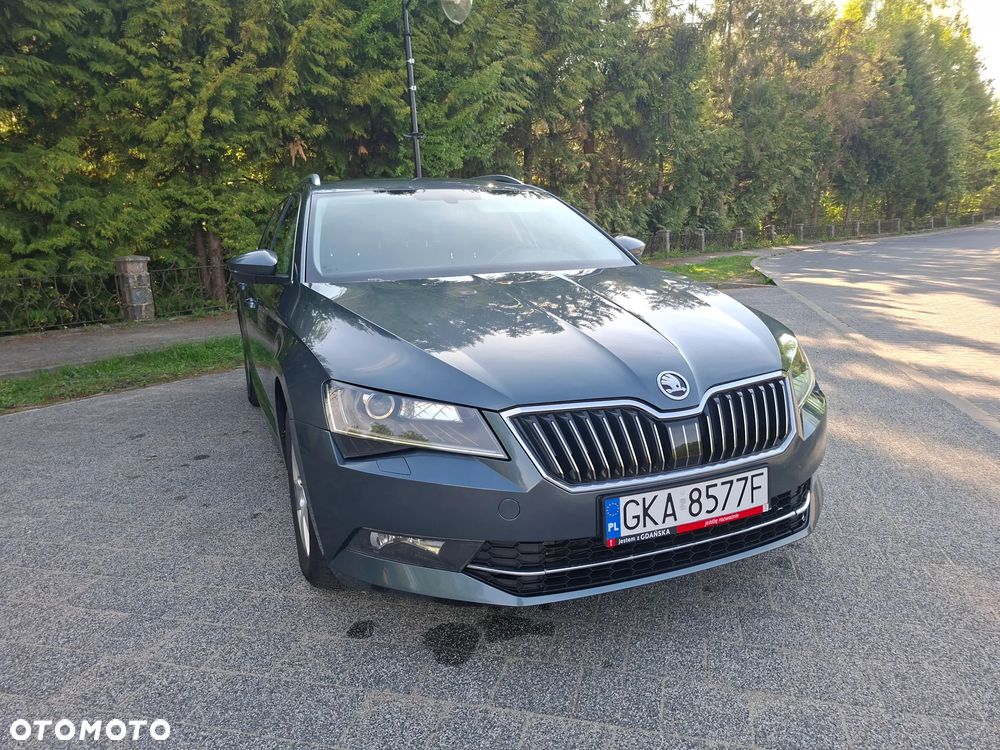 Skoda Superb 2.0 TDI SCR Style DSG - 1