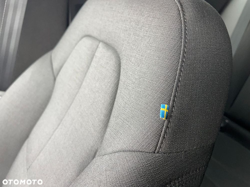 Volvo XC 40 - 12