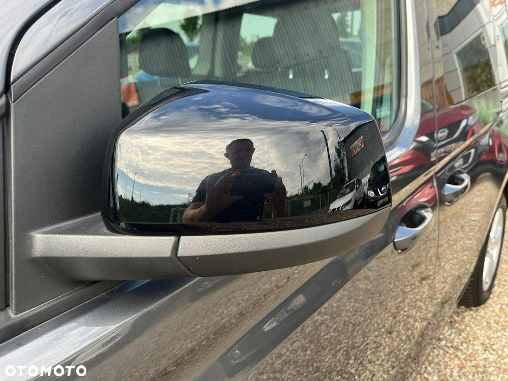 Volkswagen Caddy - 21