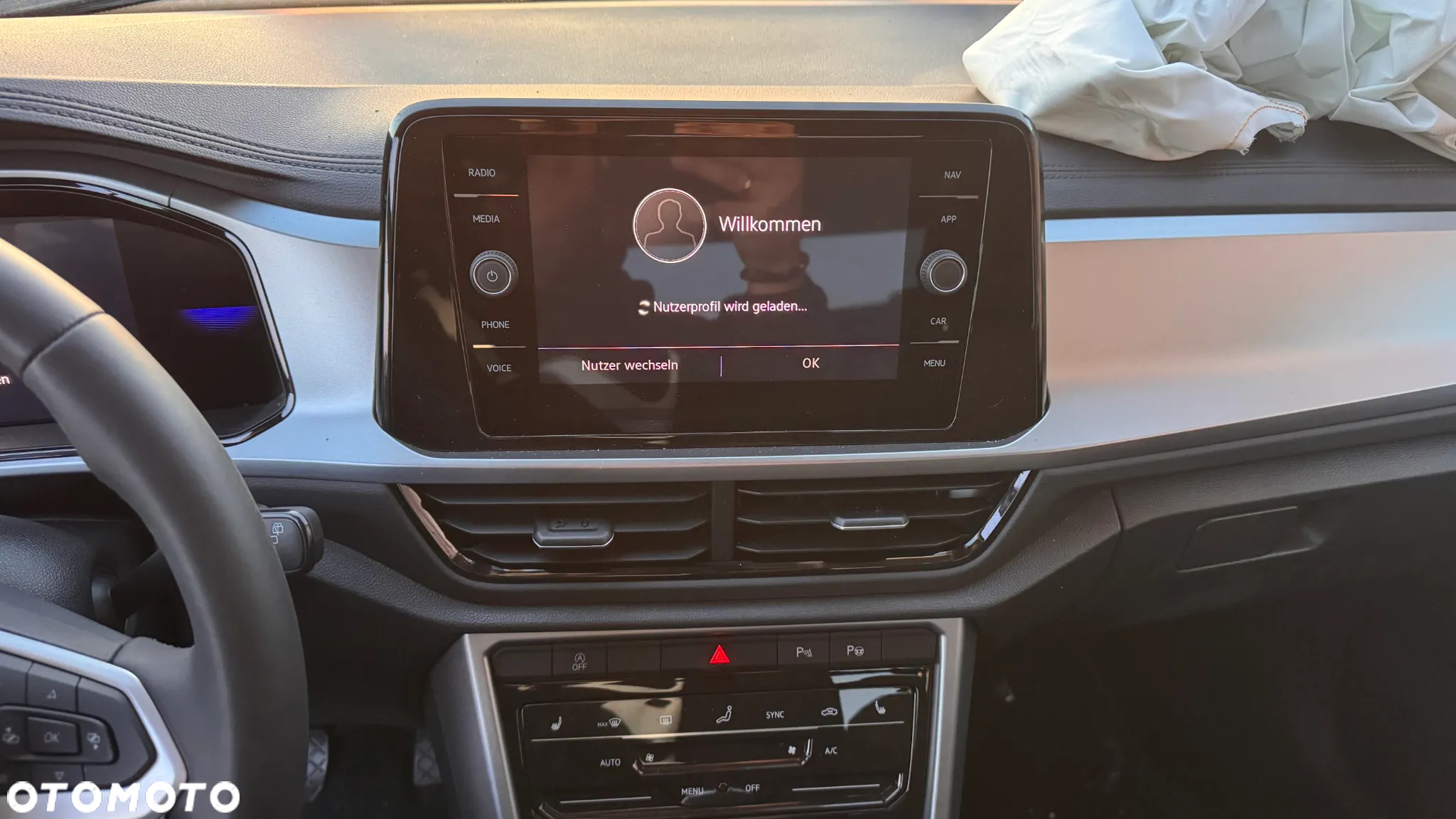 Volkswagen T-Roc 1.0 TSI Style - 22
