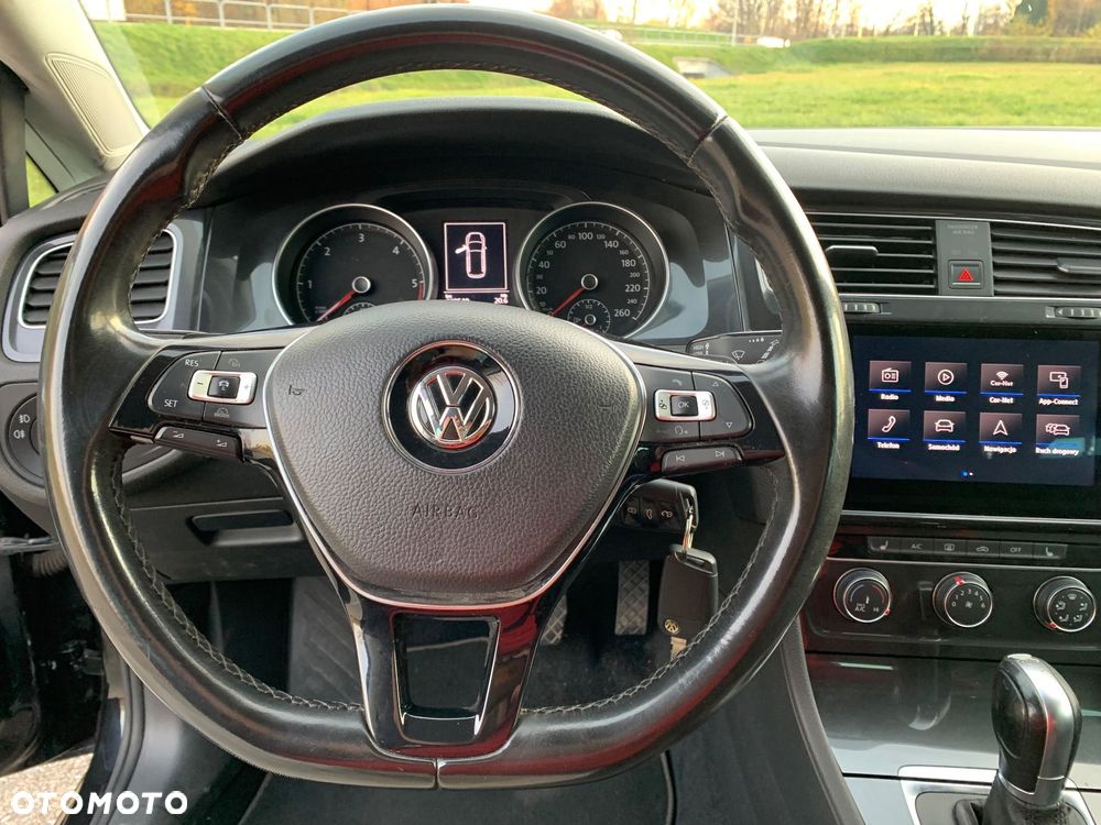 Volkswagen Golf 1.6 TDI SCR DSG Join - 13