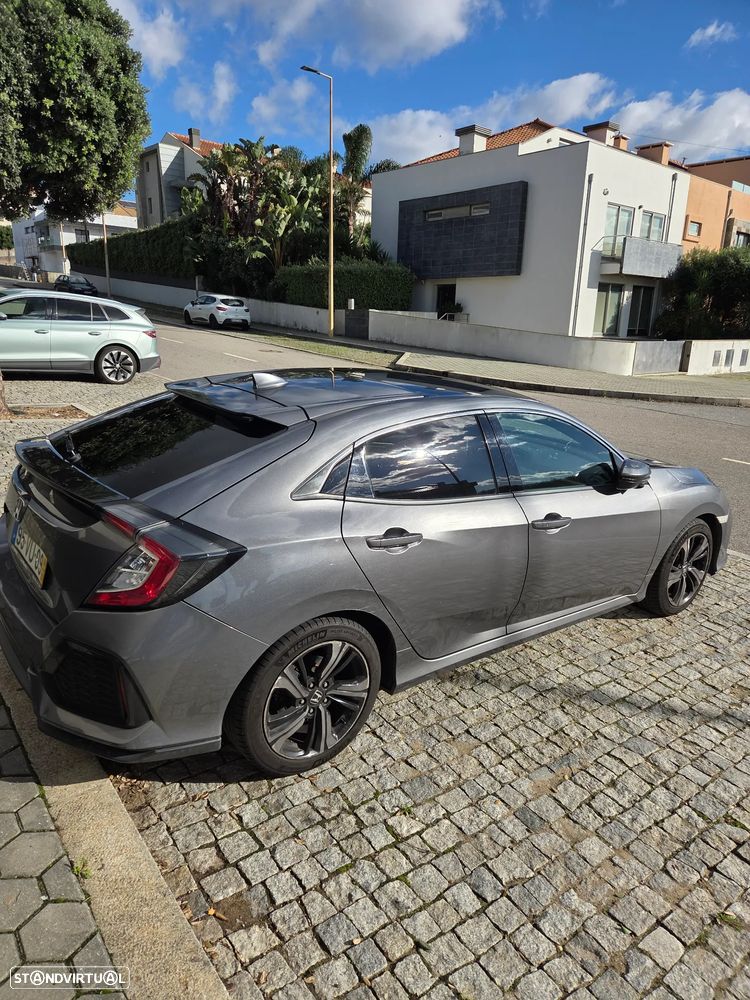 Honda Civic 1.0 i-VTEC Comfort - 4