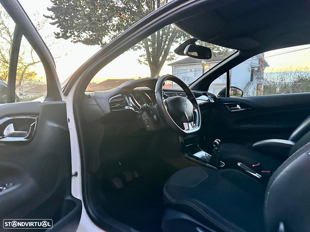 Citroën DS3 1.6 e-HDi So Chic - 16