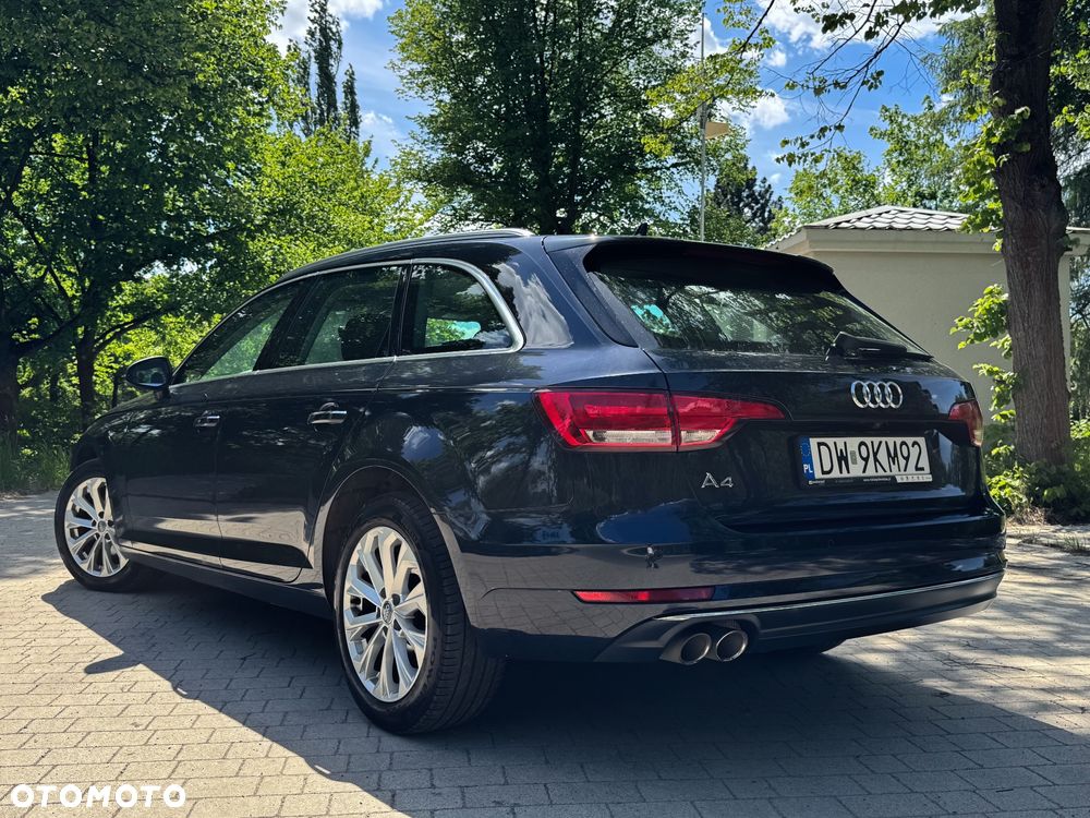 Audi A4 Avant 2.0 TDI S tronic - 4
