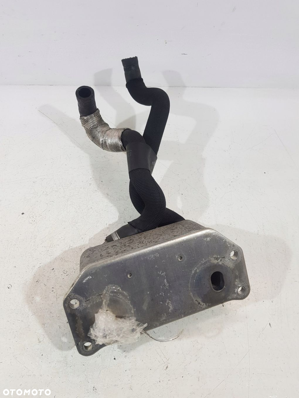 CHŁODNICZKA OLEJU 31325045 VOLVO V70 XC60 XC70 S60 S80 2.4 2.0D - 9