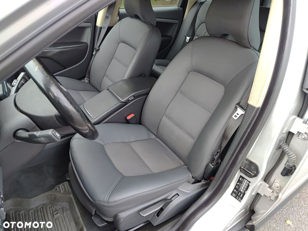 Volvo V70 2.0 Kinetic - 15