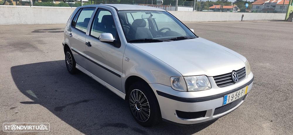 VW Polo 1.0 Confortline - 1
