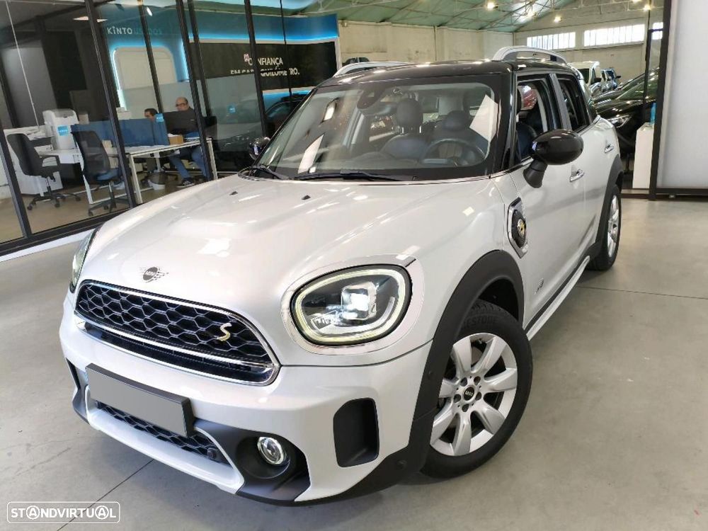 MINI Countryman Cooper SE ALL4 Auto - 1