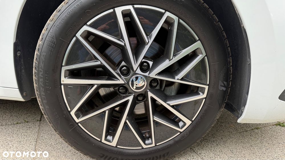 Skoda Octavia 2.0 TDI Ambition DSG - 23