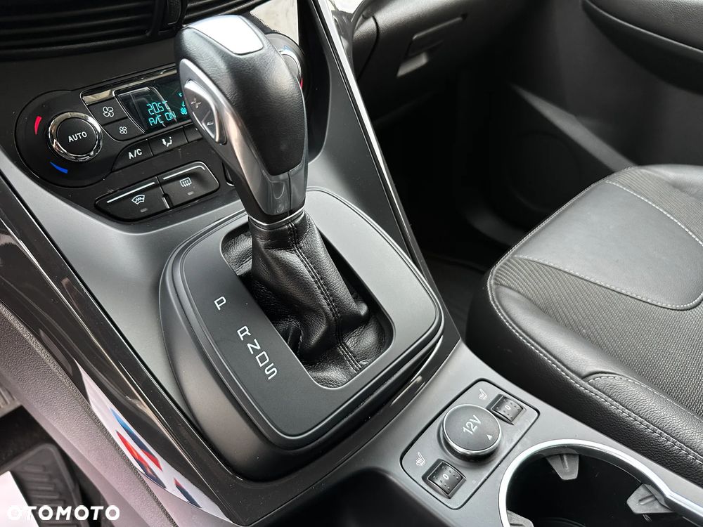 Ford Kuga - 23