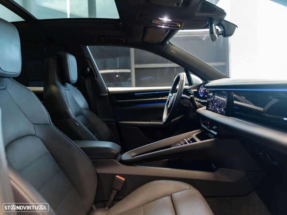 Porsche Macan Electric 4 - 29
